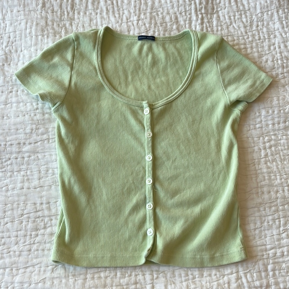 Brandy Melville short sleeve shirt